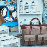 The Bridge Carver: casual travel companions made of leather and fabric